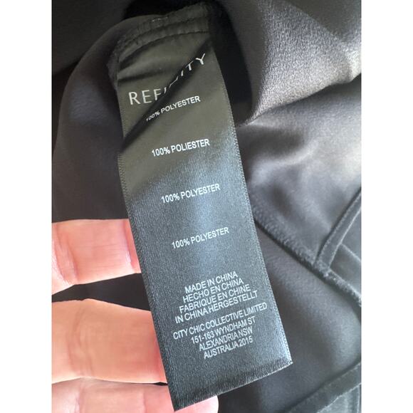 City Chic Refinity Knot 3/4 Sleeve V-Neck Knee Length Little Black Dress 18 NWT - Picture 8 of 11